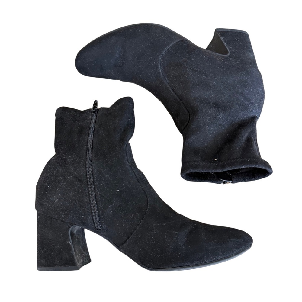 UNISA Black Faux Suede Ankle Boots Size 9 Zipper Fabric